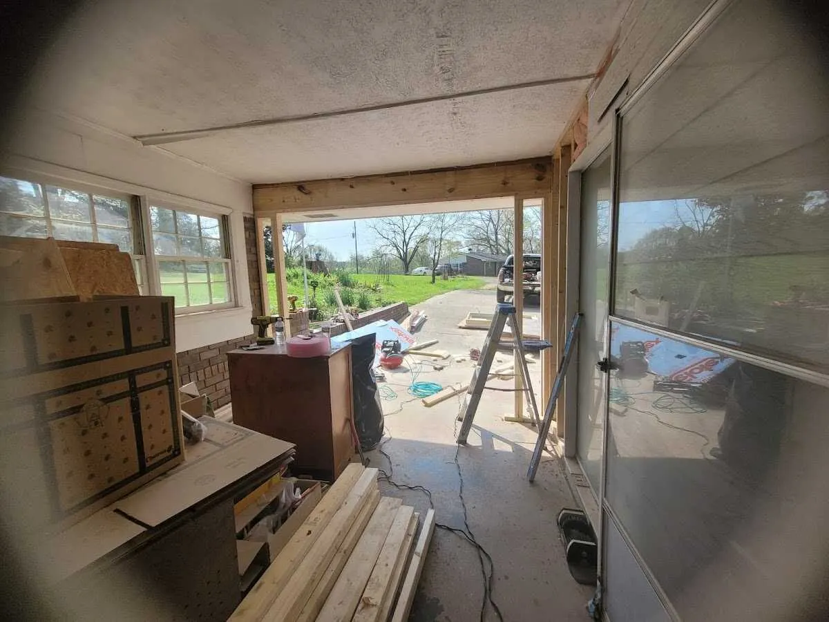 Air movers and dehumidifier for Water Mitigation Services in Urbana